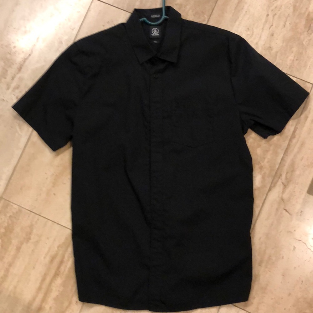 volcom button down